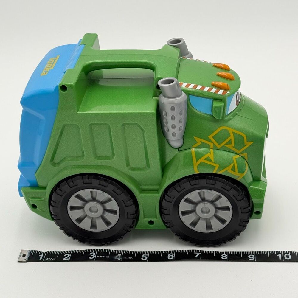 Hasbro Tonka Chuck & Friends "Rowdy the Garbage Truck 2009 10” Green Plastic Tra - Picture 9 of 12